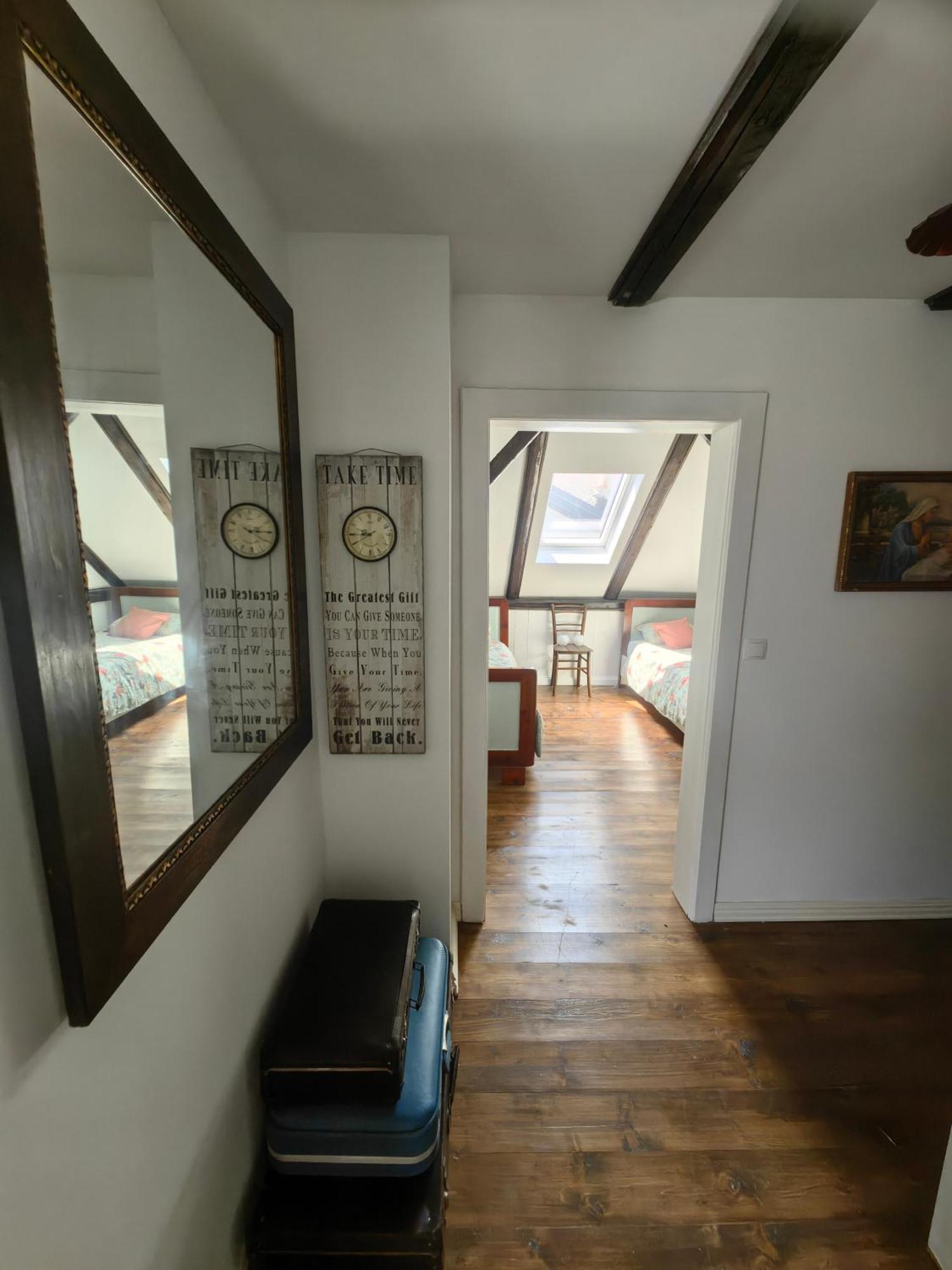 Hisa Hortenzija Luče Exteriér fotografie